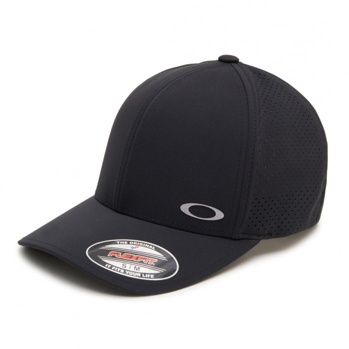 Oakley Aero Perf Trucker Hat - Cables Wake Park